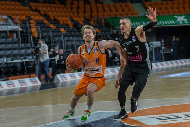 并在最后局 并在最后局